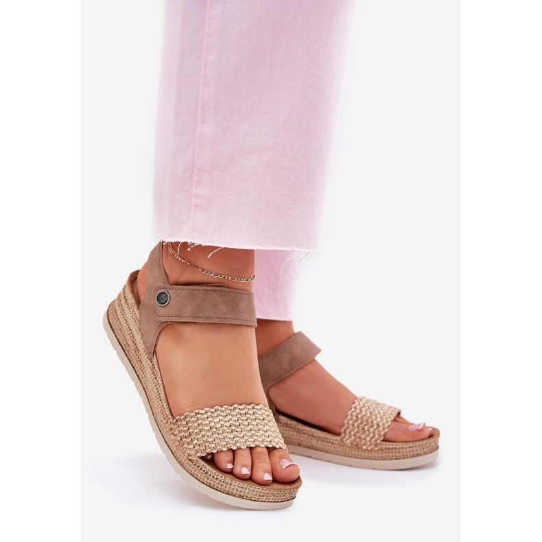 Sandali femminili sul cuneo Inblu RV000014 beige 1