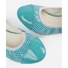 Ballerine blu con un colino bianco 2