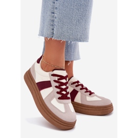 Sneaker femminili sulla piattaforma bordeautica rosso 1