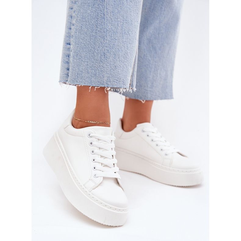 Sneakers con plateau da donna, colore bianco 2