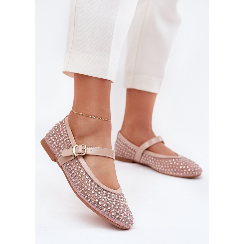 Ballerine femminili decorate con cintura e beige 2