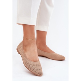 Ballerine materiali da donna dai colori scuri beige 2