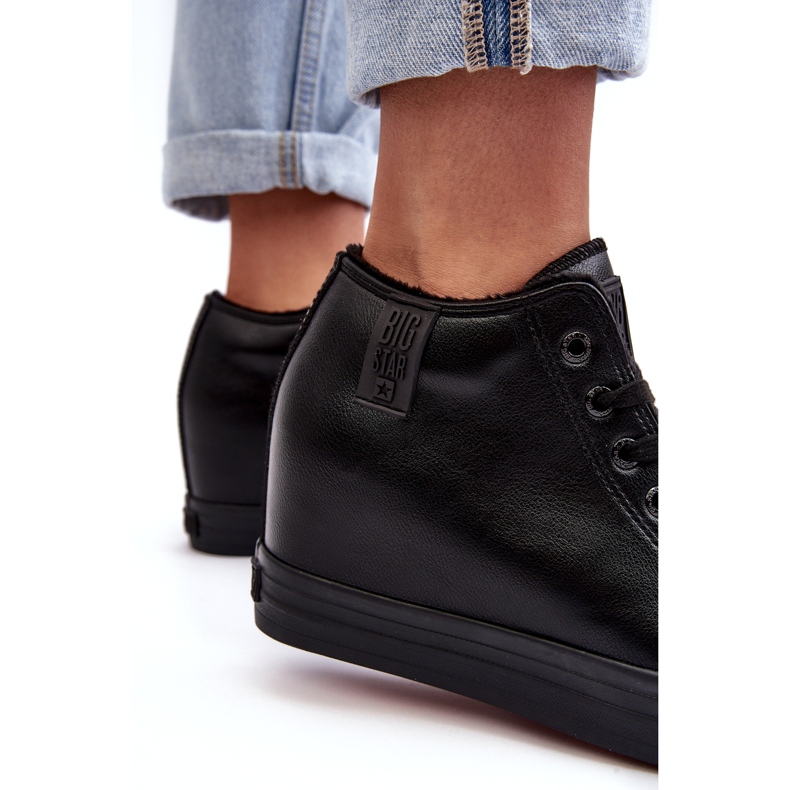 Sneaker femminili su un cuneo eco-chiling big star mm274001 nero 3
