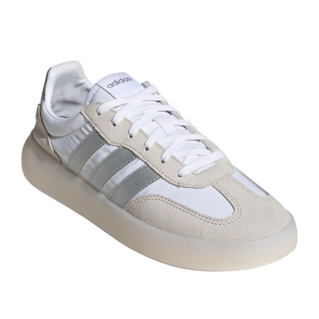 Le scarpe di decodifica adidas barreda in ji2321 bianco 1