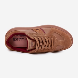 Sneaker in pelle femminile sulla piattaforma Big Star di Daniel Lopez SS2D4005 Brown marrone 2