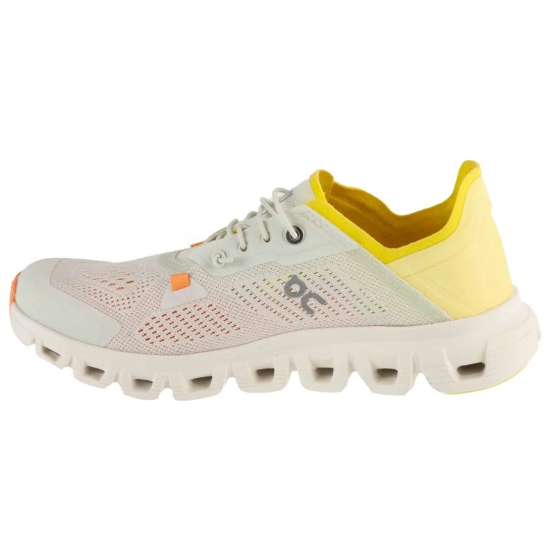 On Running On Cloud 6 Coast Running scarpe in 3WF10023022 bianca 2