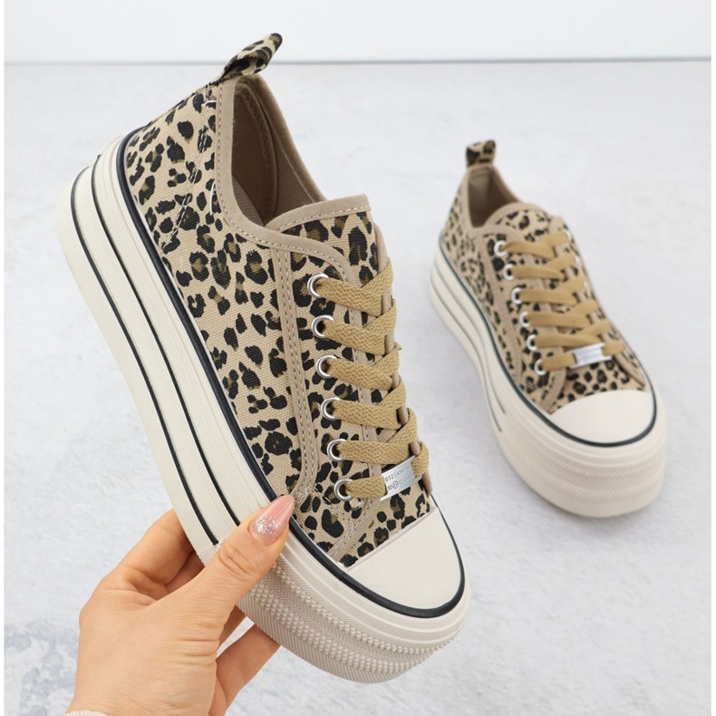Sneaker basse su una piattaforma Leopard Beige News 9157 1