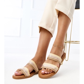Le infradito da donna beige con le strisce Rios intrecciate 1