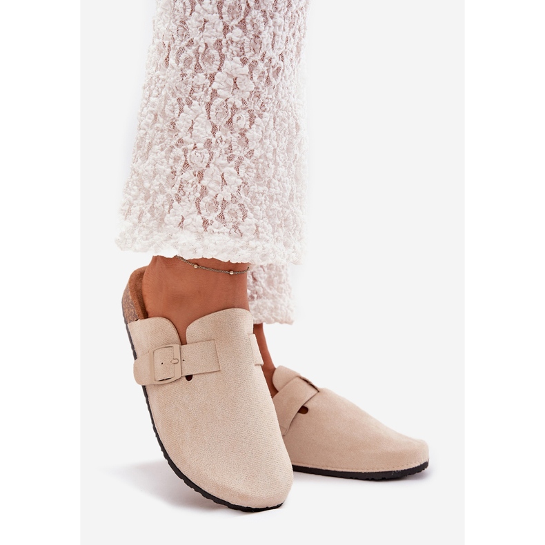 Boto Scifors da donna e una piattaforma di sughero con un morsetto di argilla klarae beige 1