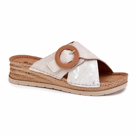 Zeppe femminili con un morsetto decorativo inblu rv000012 beige 3