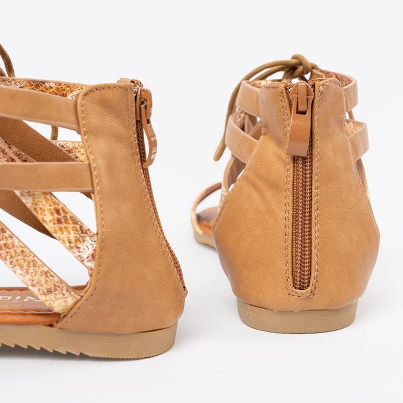 Shelvt Sanadals Lace -Up con un motivo di serpente 1