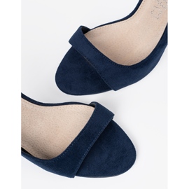 Goodin Sandali in pelle scamosciata su una spilla blu navy 1