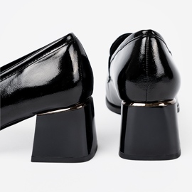 Goodin Scarpe verniciate con decorazione d'argento nero 1