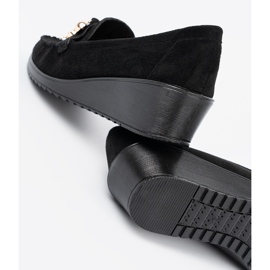Shelvt Scarpe in pelle scamosciata nera con orsacchiotto decorativo nero 1