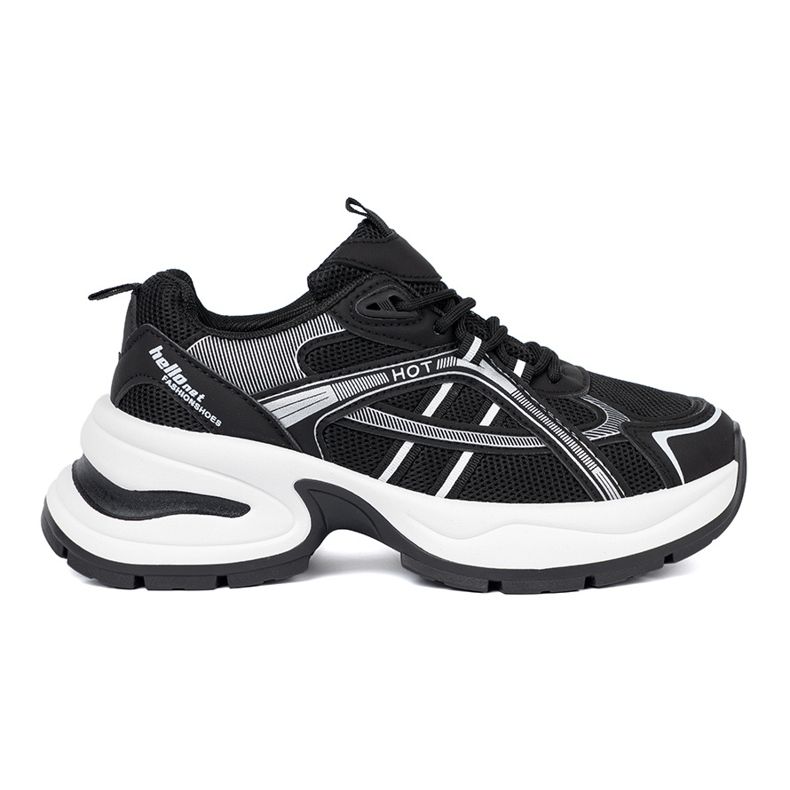 Shelvt Sneaker nere con tomaia traspirante e un enorme suola bianca nero 2