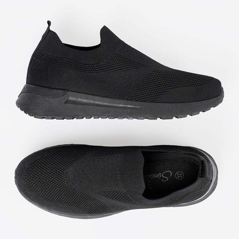 Shelvt Scarpe sportive slip-on in nero 1