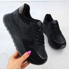 Scarpe isolate sulla piattaforma Black Big Star SS274007 1