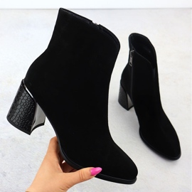 Stivali di pelle da donna su un tacco decorativo nero Vinceza 66801 1