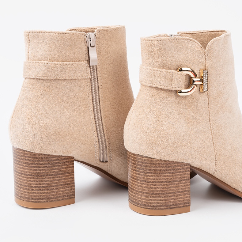 Shelvt Stivali eleganti in beige leggero 1