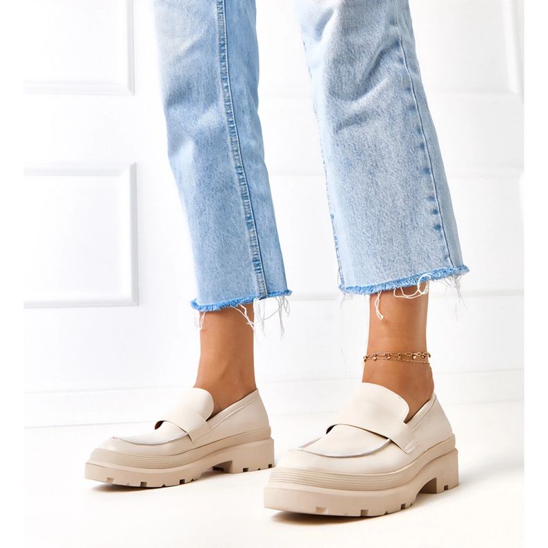 Mocasine beige fatte di serafina eco -piombo 2