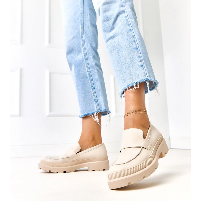 Mocasine beige fatte di serafina eco -piombo 1