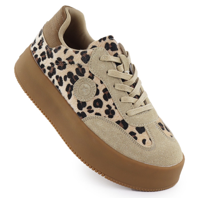 Scarpe in pelle scamosciata da donna con stampa leopardata sulla piattaforma Big Star SS274763 1