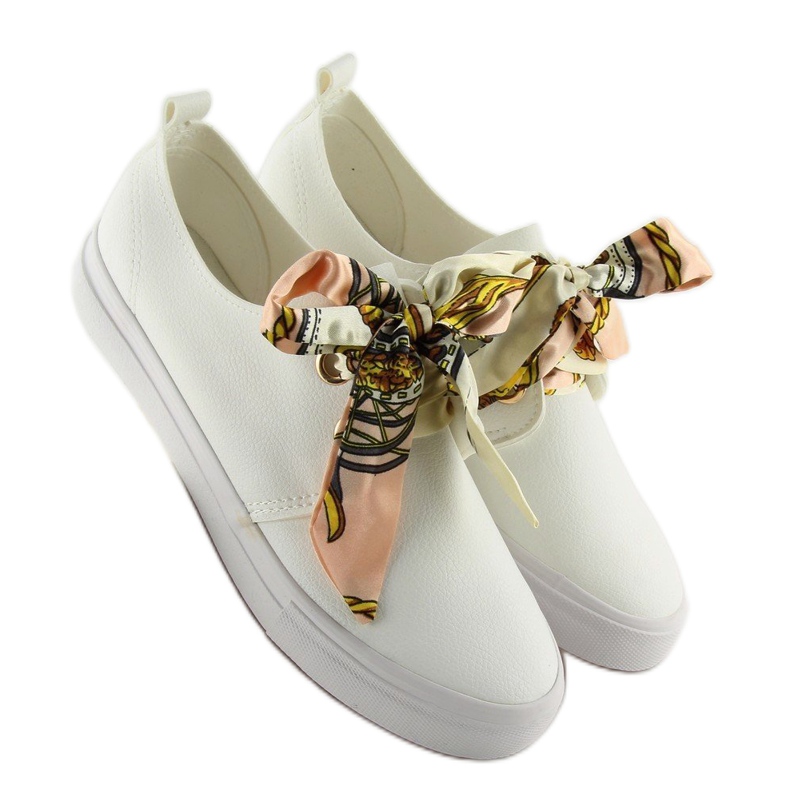 Sneakers allacciate con un nastro bianco bianca 2
