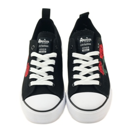 American Club Sneakers con rose ricamate American 17035 rosso nero bianco 4
