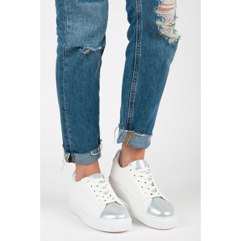 Sneakers allacciate con stampa serpente bianco grigio 1