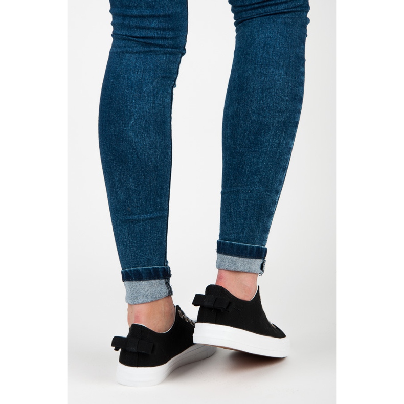 Sneakers Nere Con Un Fiocco nero 2