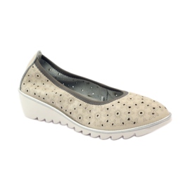 Décolleté in pelle con motivi Filippo 047 beige 1