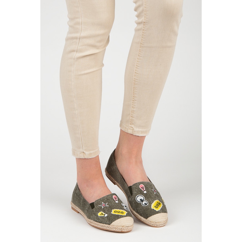 Bestelle Espadrillas primaverili con toppe verde 1