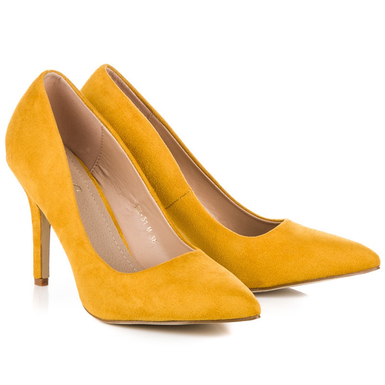 Tacchi in camoscio giallo 1