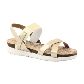 Sandali da donna in sughero Big Star 274370 giallo 1
