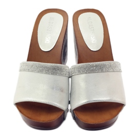 M.Daszyński Daszyńciabatte da sci con zeppa con zirconi grigio 4