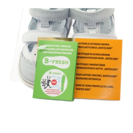 Sandali da bambina Bartek 81798 bianchi bianco 5