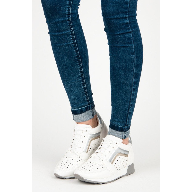 Kylie Sneakers alla moda sulla piattaforma bianca 1