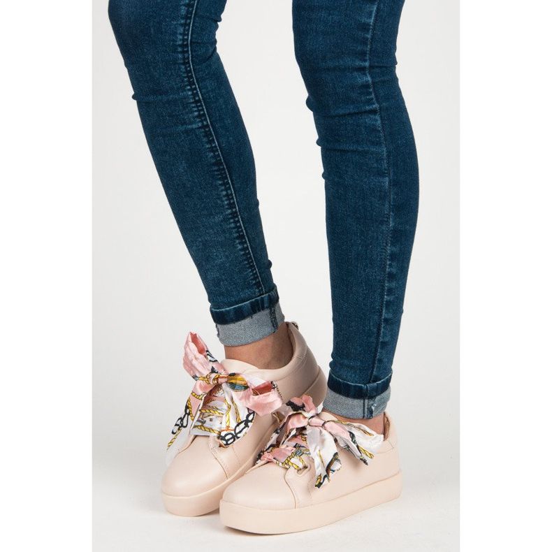Sneakers allacciate con un nastro VICES rosa 1