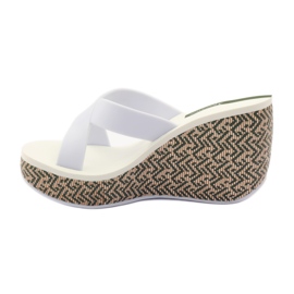 Ciabatte da donna Ipanema 82288 con zeppa bianco marrone verde 2