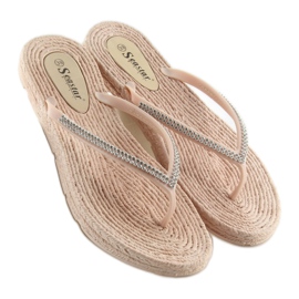 CK40P Infradito in gomma beige garofano 1