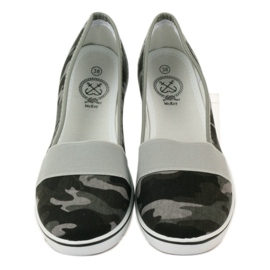 Sneakers mimetiche con zeppa Mckey 182 verde 4