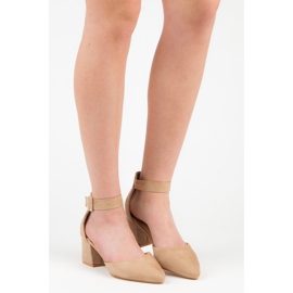 Sandali in suede con tacco basso marrone 1