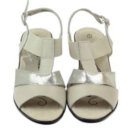 Filippo Comodi sandali con zeppa in pelle beige d'argento 4