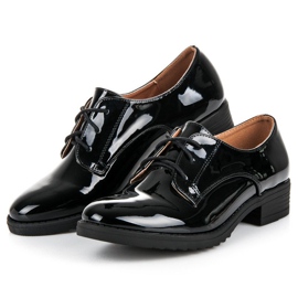 Lovery Eleganti scarpe laccate nero 2