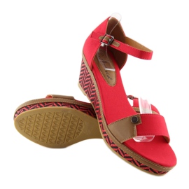 Sandali con zeppa rossi J7731-8 rossi rosso 2
