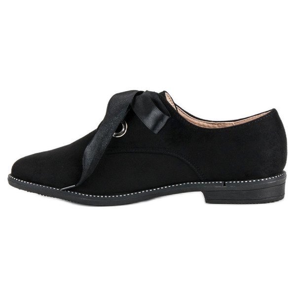 Scarpe con nastro di raso nero 1