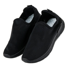 Scarpe sportive traforate e slip-on nero 1