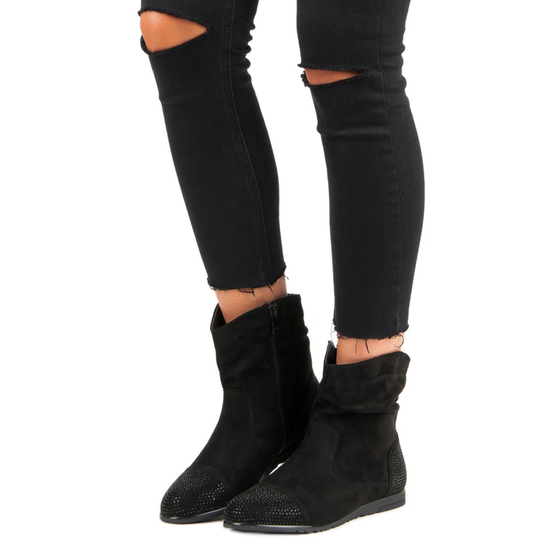 Stivaletti casual in camoscio nero 1