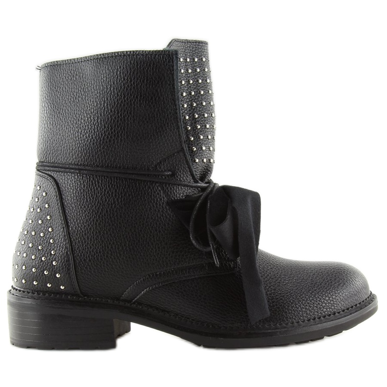 Operai con fiocco nero di velluto 1