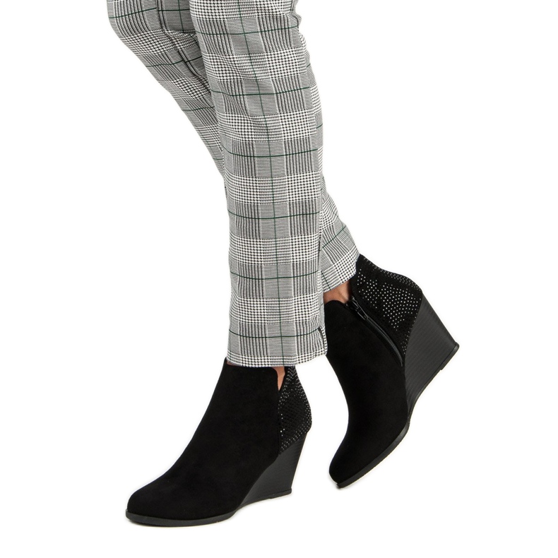 Corina Eleganti stivali con zeppa nero 1